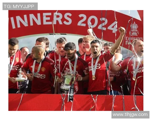 昔日恩怨重燃球员转会引爆焦点老队友赛场狭路相逢争锋相对