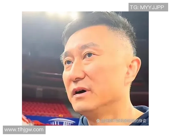 退役球员最新动态揭秘 他们离开赛场后的生活和事业发展